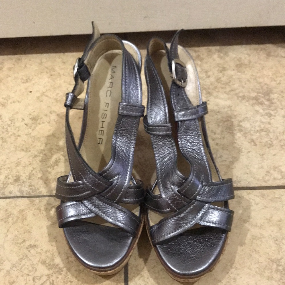 Heels - Picture 3 of 6